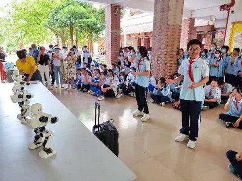 1.jpg